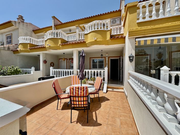 Image No.1-2 Bed Villa for sale