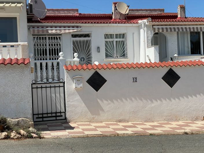 Image No.1-2 Bed Villa for sale