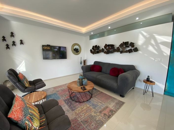 Image No.19-2 Bed Apartment for sale