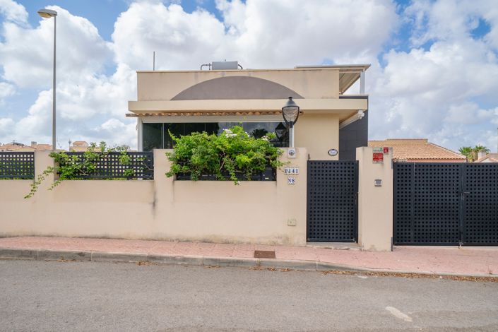 Image No.2-Villa de 2 chambres à vendre à Alicante