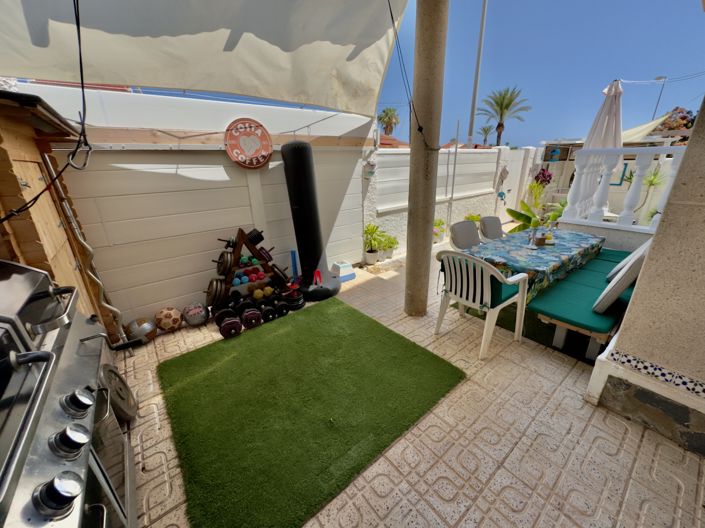 Image No.20-3 Bed Villa for sale