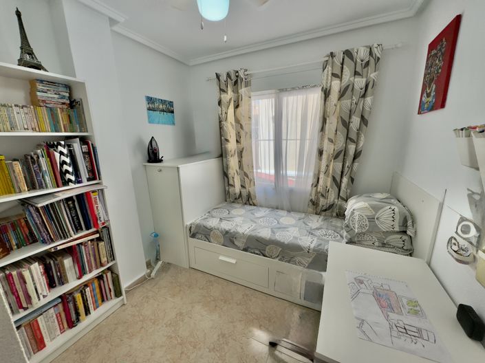 Image No.5-Villa de 3 chambres à vendre à Alicante