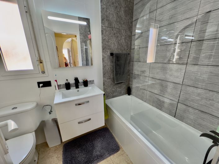 Image No.6-Villa de 3 chambres à vendre à Alicante