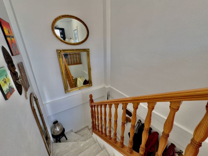 Image No.8-3 Bed Villa for sale