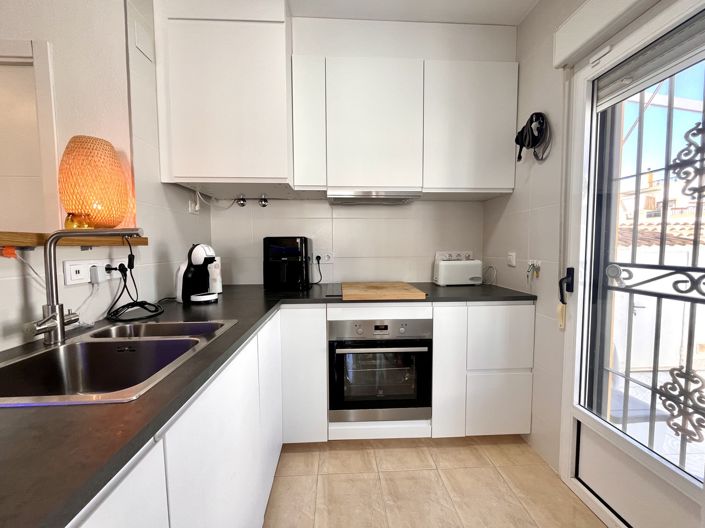 Image No.10-3 Bed Apartment for sale