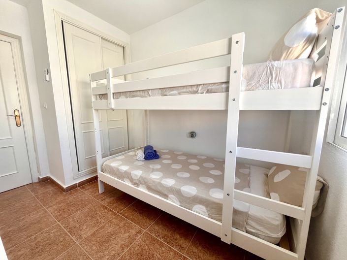 Image No.17-3 Bed Apartment for sale