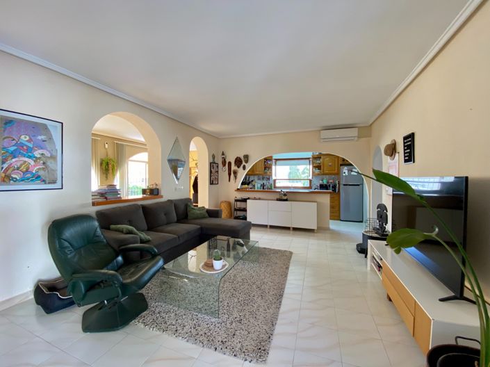 Image No.34-4 Bed Villa for sale