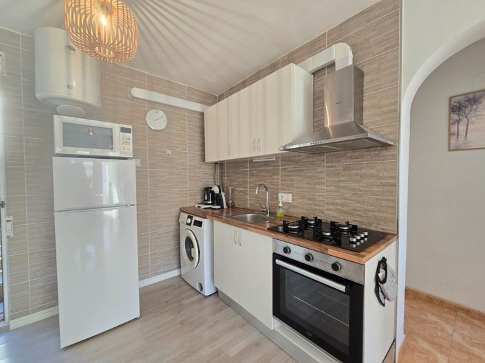 Image No.16-2 Bed Apartment for sale