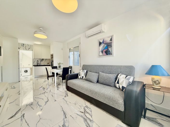 Image No.12-2 Bed Semi-Detached for sale