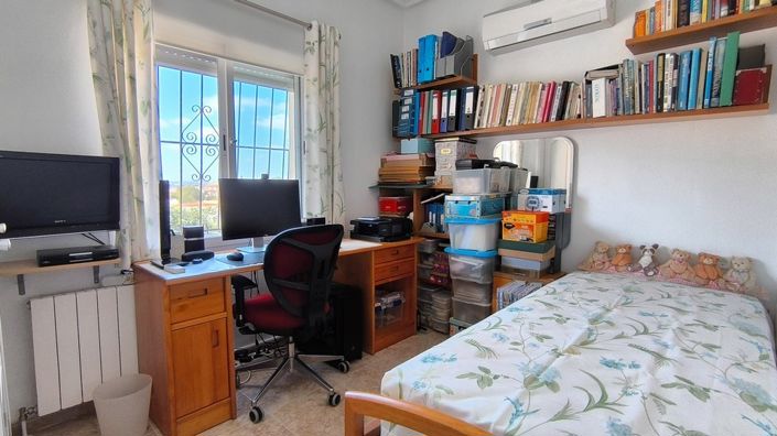 Image No.10-3 Bed Villa for sale