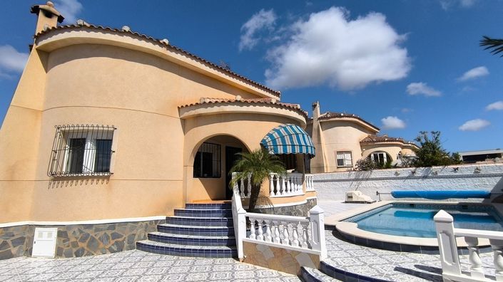 Image No.2-3 Bed Villa for sale