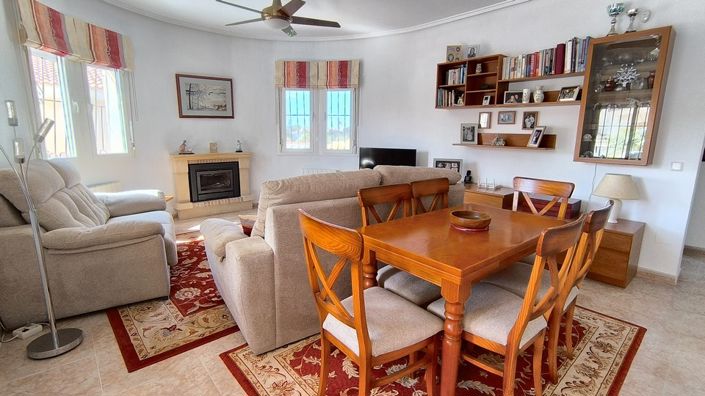 Image No.5-3 Bed Villa for sale