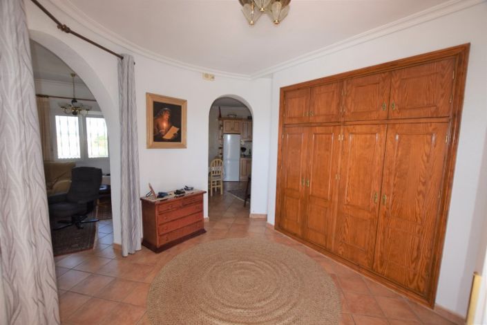 Image No.7-4 Bed Villa for sale