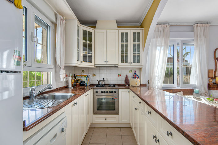 Image No.3-3 Bed Villa for sale