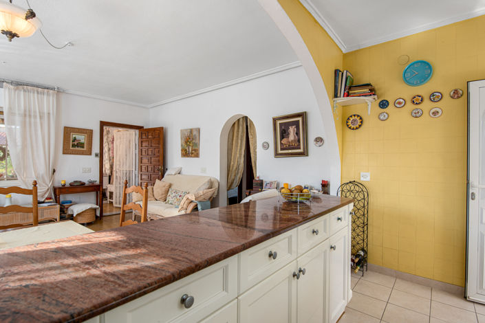 Image No.4-3 Bed Villa for sale