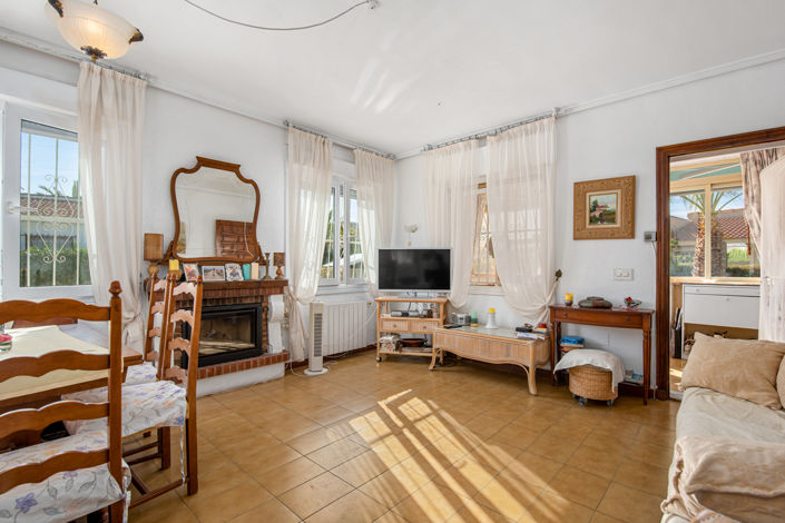 Image No.6-3 Bed Villa for sale