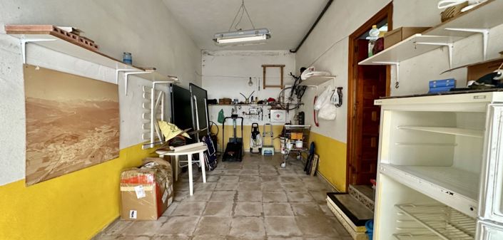 Image No.31-3 Bed Townhouse for sale