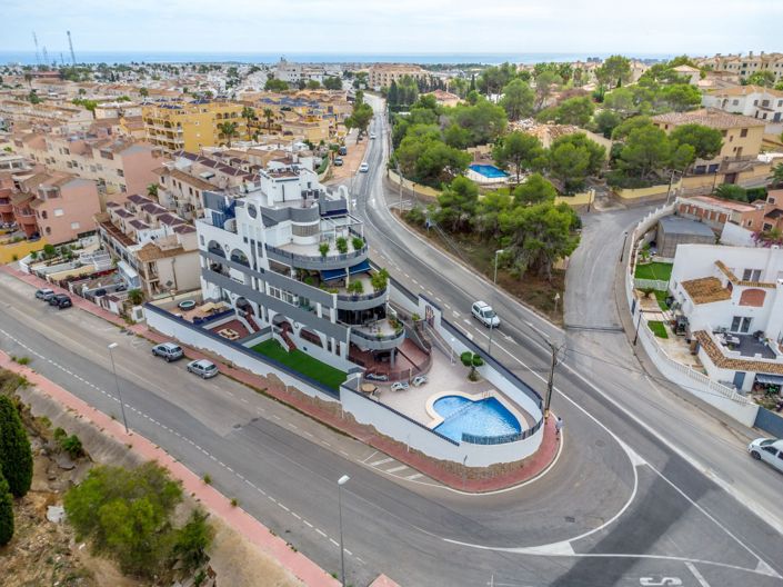 Image No.29-2 Bed Apartment for sale