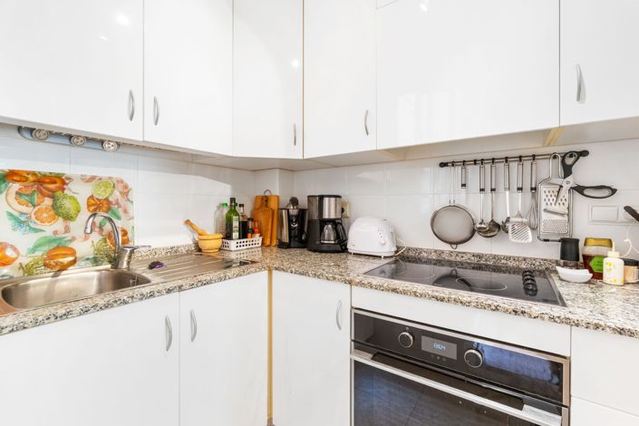 Image No.8-2 Bed Apartment for sale