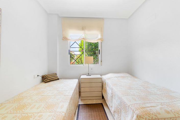 Image No.9-2 Bed Apartment for sale