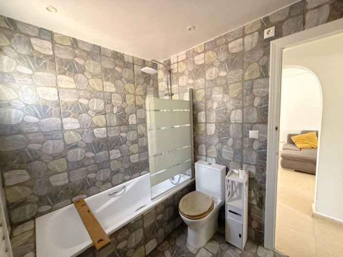 Image No.34-4 Bed Apartment for sale