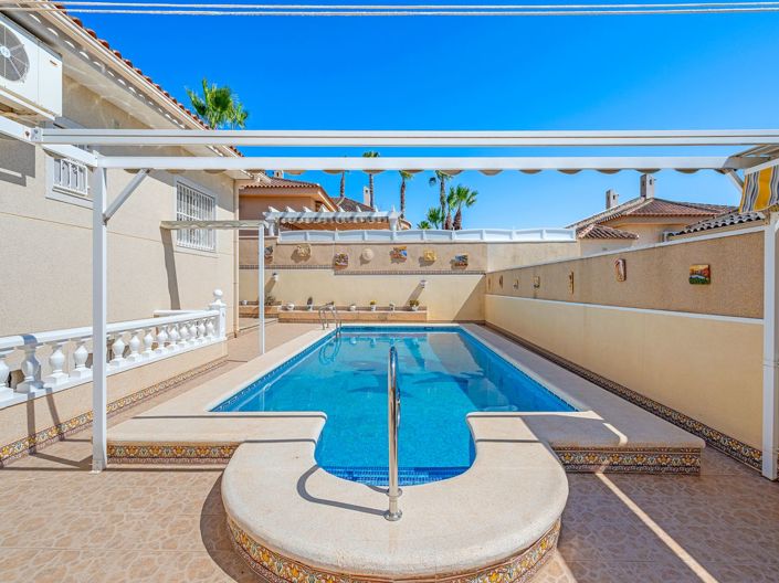 Image No.7-Villa de 5 chambres à vendre à Benijofar