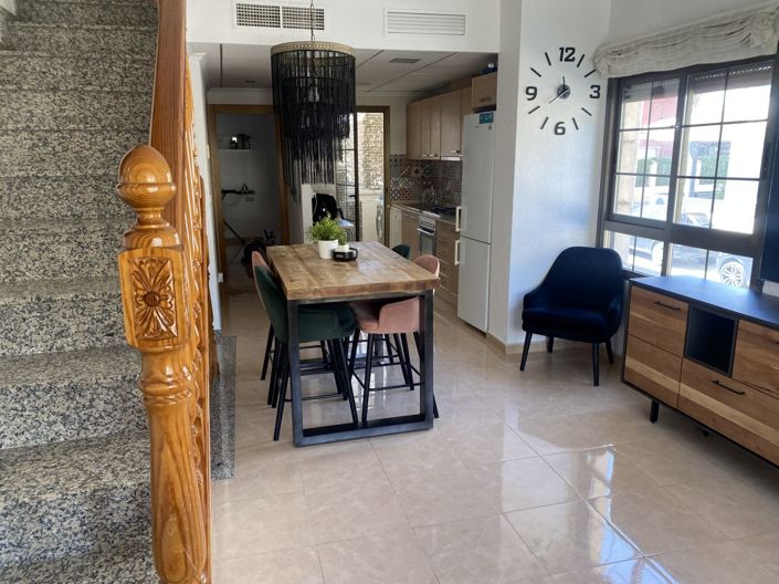 Image No.4-3 Bed Townhouse for sale