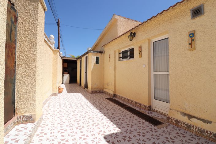 Image No.20-4 Bed Villa for sale