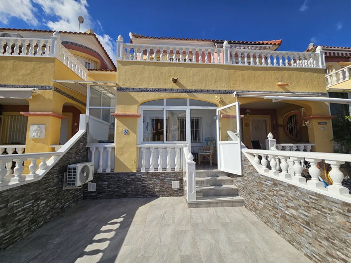 Image No.1-2 Bed Townhouse for sale