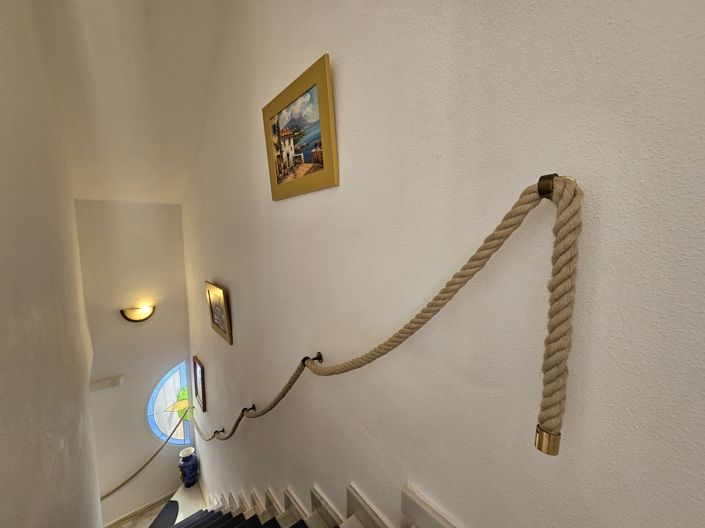 Image No.14-2 Bed Townhouse for sale