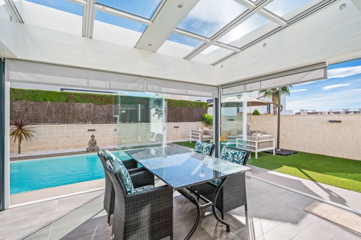 Image No.2-3 Bed Villa for sale