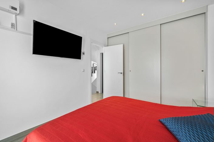 Image No.20-3 Bed Villa for sale