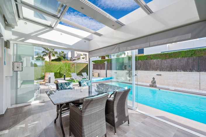 Image No.3-3 Bed Villa for sale