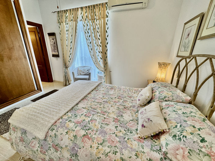 Image No.20-4 Bed Finca for sale