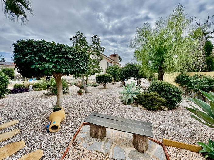 Image No.35-4 Bed Finca for sale