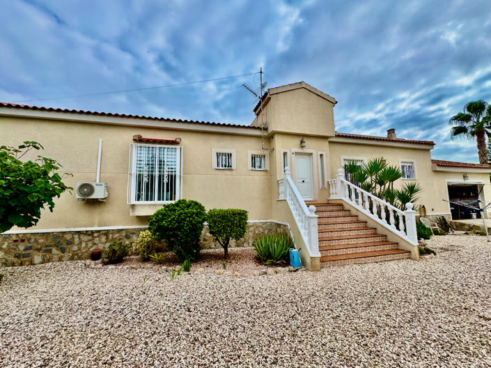 Image No.37-4 Bed Finca for sale