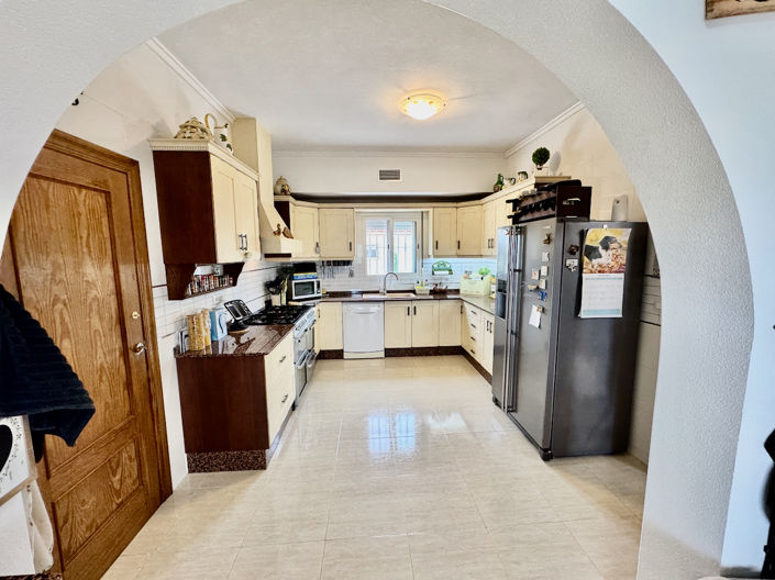 Image No.6-4 Bed Finca for sale