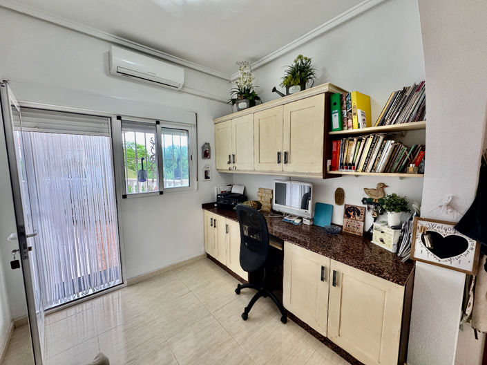 Image No.7-4 Bed Finca for sale