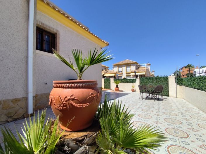 Image No.6-Villa de 3 chambres à vendre à Orihuela