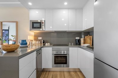 2201o1j7jt78bte5a6t6skq9c14e91h