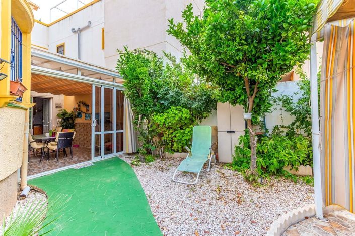 Image No.12-3 Bed Villa for sale