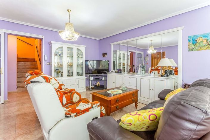 Image No.18-3 Bed Villa for sale