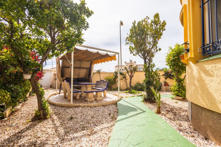 Image No.20-3 Bed Villa for sale