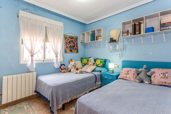 Image No.32-3 Bed Villa for sale