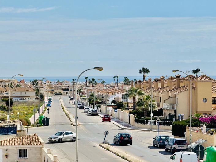 Image No.8-3 Bed Villa for sale