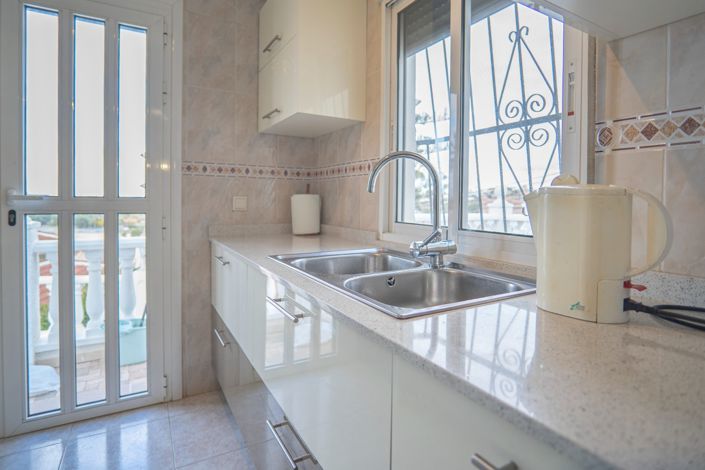 Image No.25-4 Bed Villa for sale