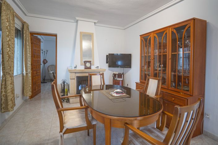 Image No.29-4 Bed Villa for sale