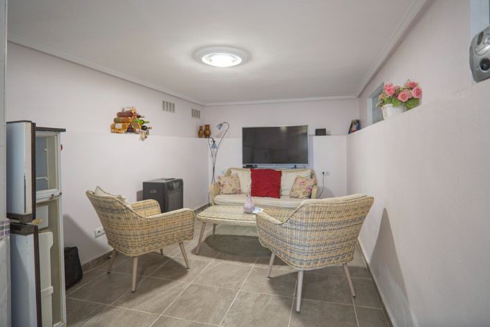 Image No.31-4 Bed Villa for sale