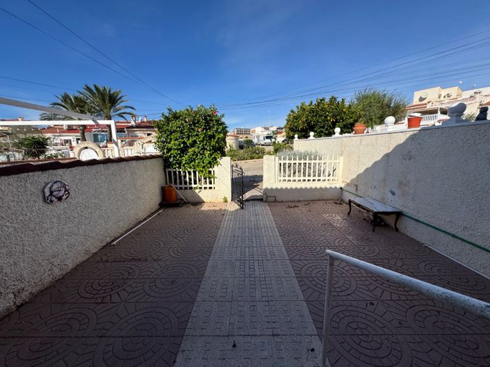 Image No.4-2 Bed Townhouse for sale