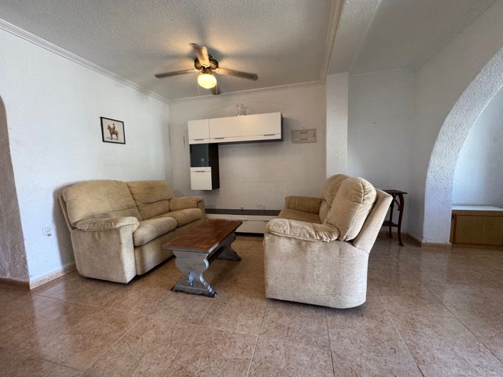 Image No.6-2 Bed Townhouse for sale